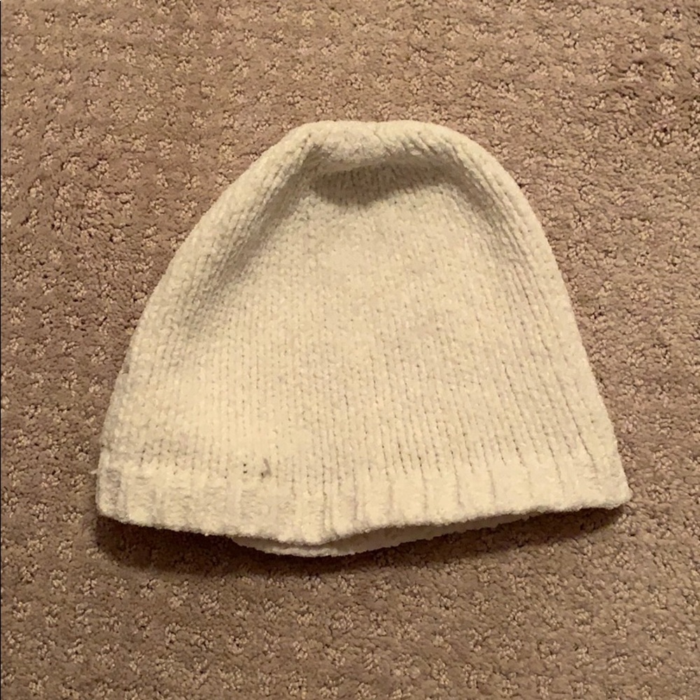 off-white knit toboggan